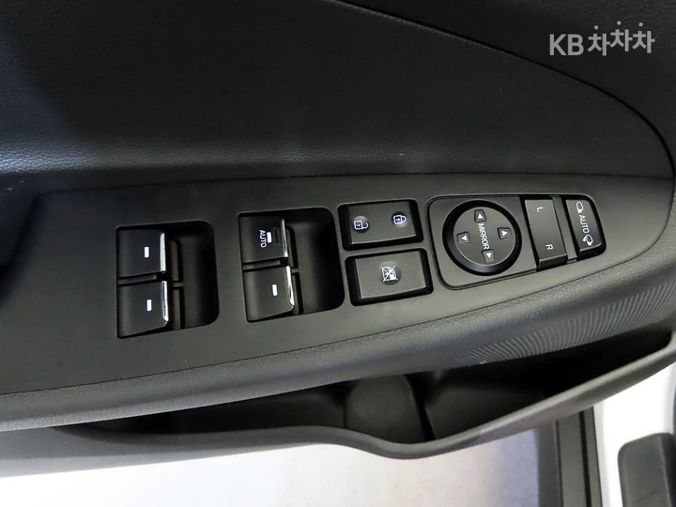 Хюндай All New ТуксонДизел(e-VGT R)2.0 2WD Premium - 13
