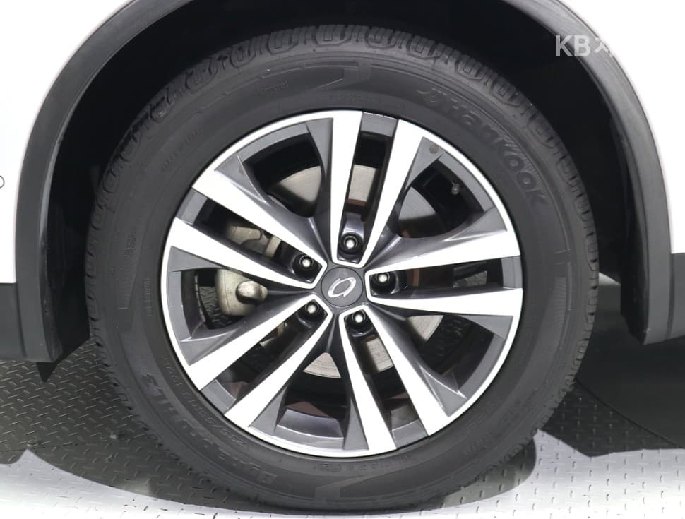 Рено Корея QM62.0 2WD RE Стандартен - 19