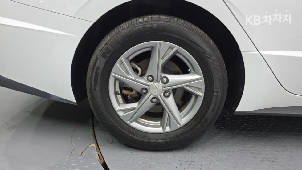 Hyundai Sonata (DN8)2.0 LPG Rental car Style - 9