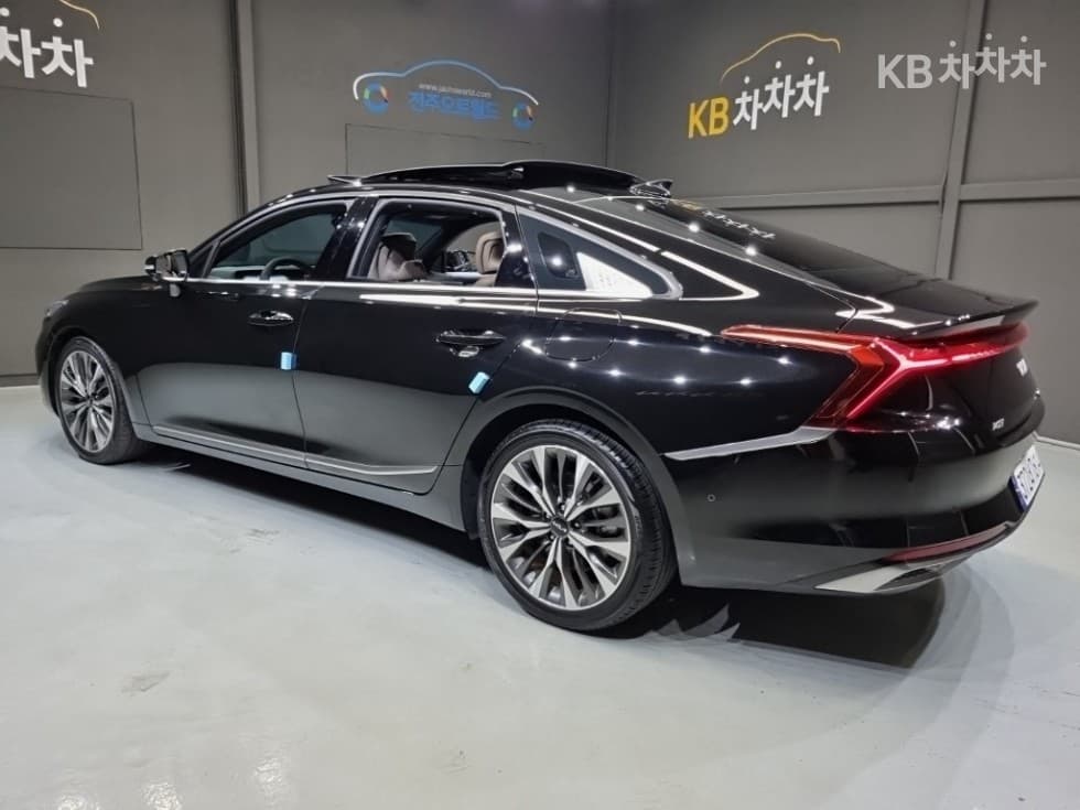 Киа K83.5 Бензин Signature - 4