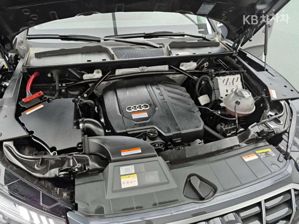 Ауди The New Q5(FY)45 TFSI Quattro Стандартен - 6