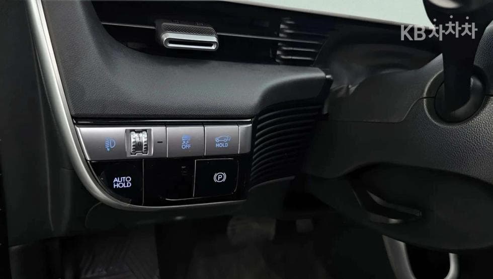 Хюндай IONIQ 5Long Range AWD Exclusive - 22
