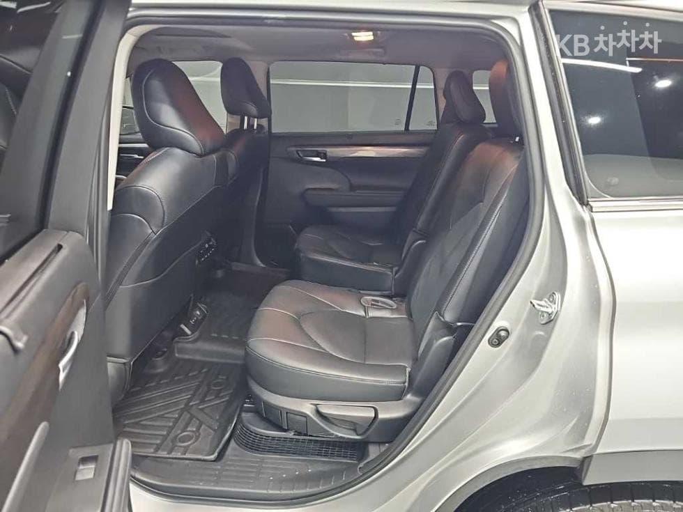 Toyota 하이랜더(UX70)2.5 HEV Limited - 12