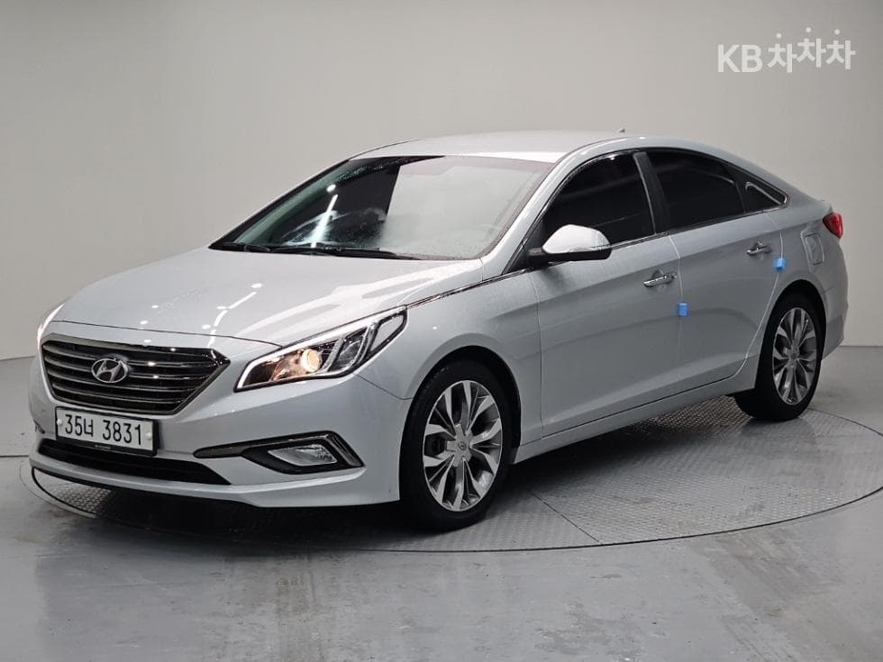 Хюндай Соната LF 2.0 Смарт Стандартен - Image 1