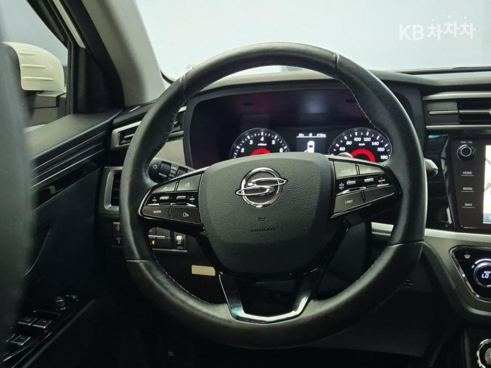 КейДжи Мобилити 뷰티플 코란도1.5 GDi Turbo 2WD C5 - 9