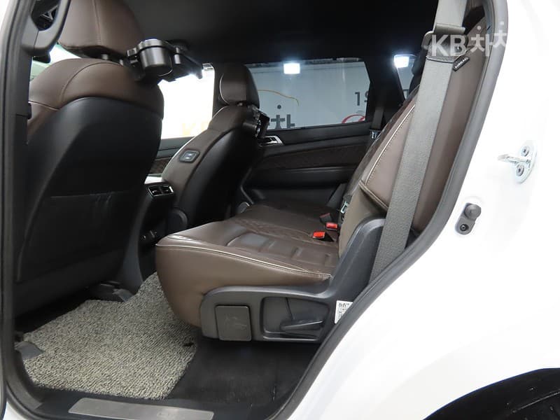 КейДжи Мобилити All New Rexton2.2 4x4 마스터 - 6