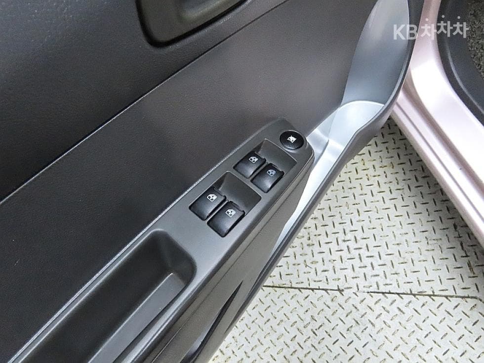 GM Korea Matiz CREATIVEGROOVE Star - 13