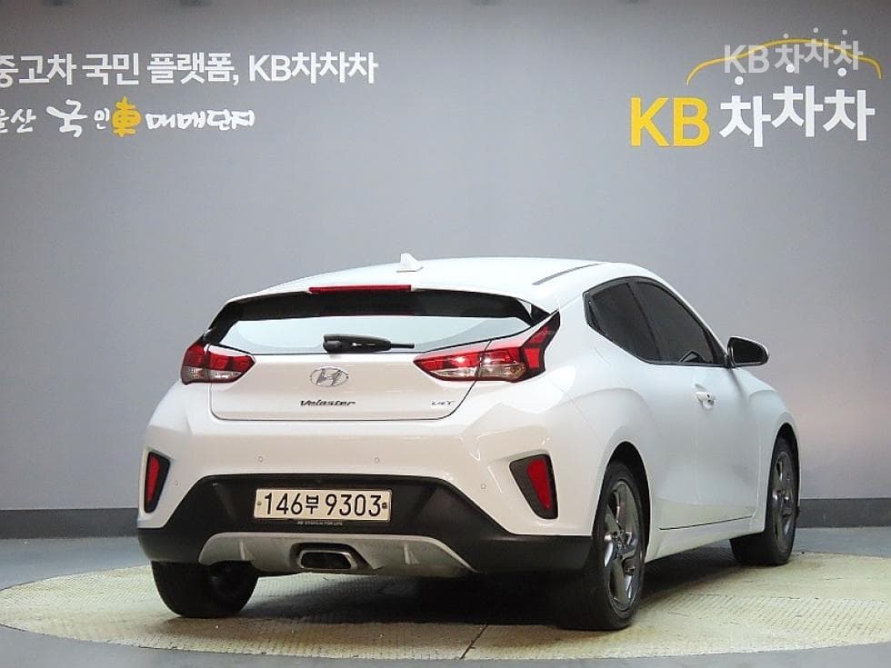 Hyundai Veloster(JS)1.4 Turbo Gasoline Direct Injection Modern - 2