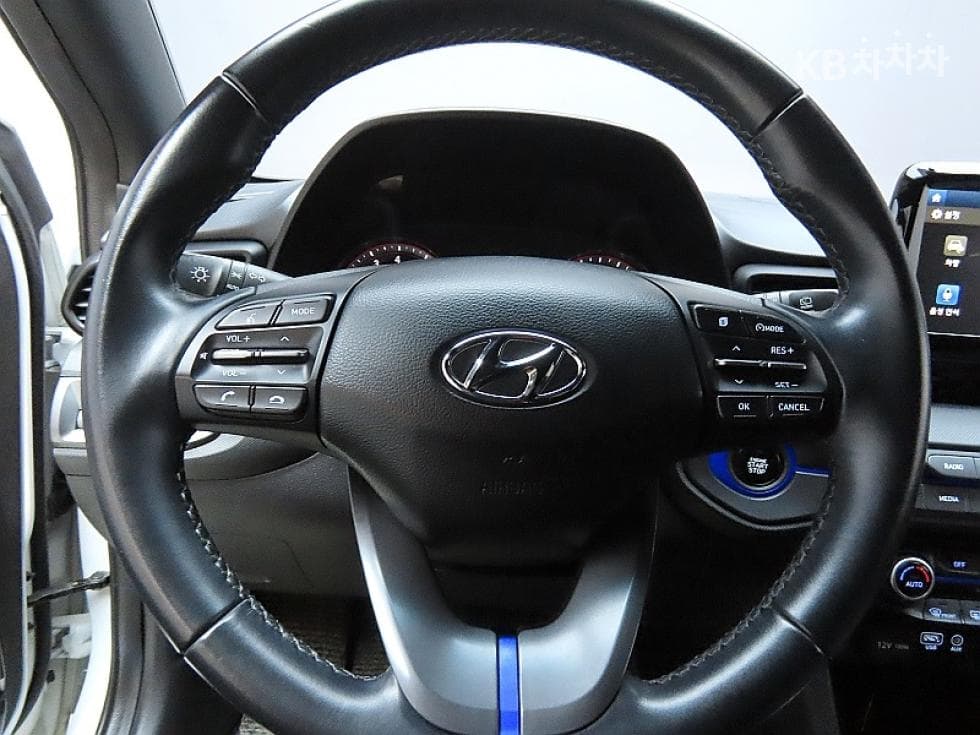Hyundai Veloster(JS)1.4 Turbo Gasoline Direct Injection Modern - 18