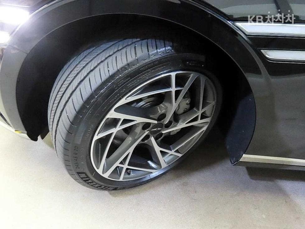 Genesis G90(RS4)3.5T AWD Standard - 20