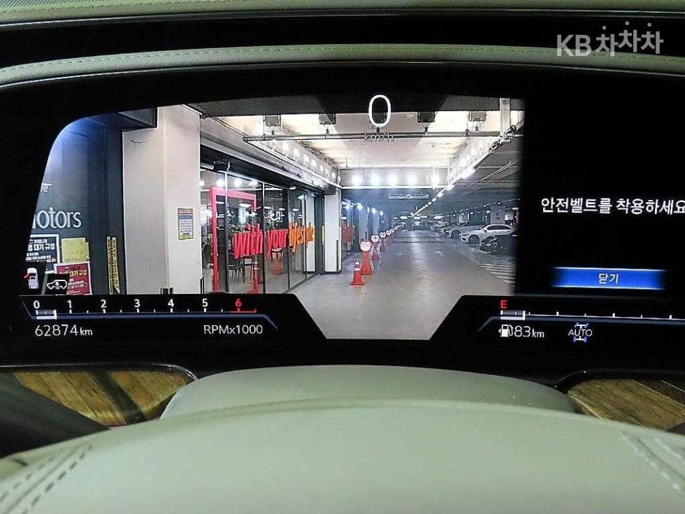 캐딜락 ESCALADE(5세대)6.2 V8 ESV Sport Platinum - 9