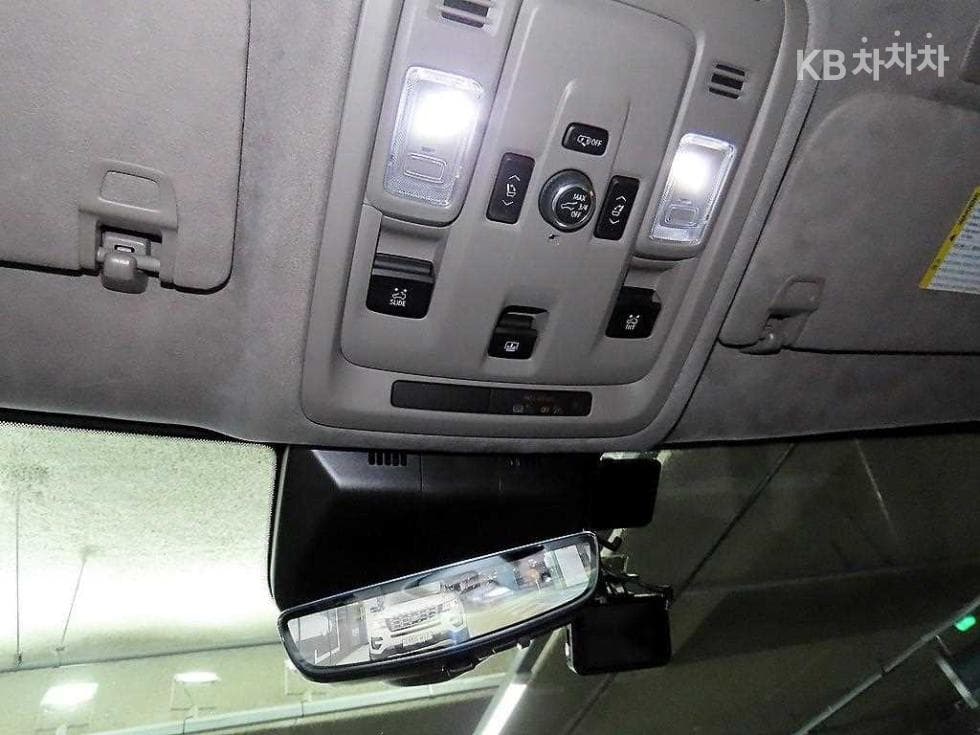 캐딜락 ESCALADE(5세대)6.2 V8 ESV Sport Platinum - 13