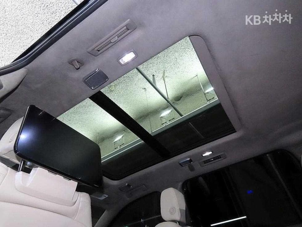 캐딜락 ESCALADE(5세대)6.2 V8 ESV Sport Platinum - 14