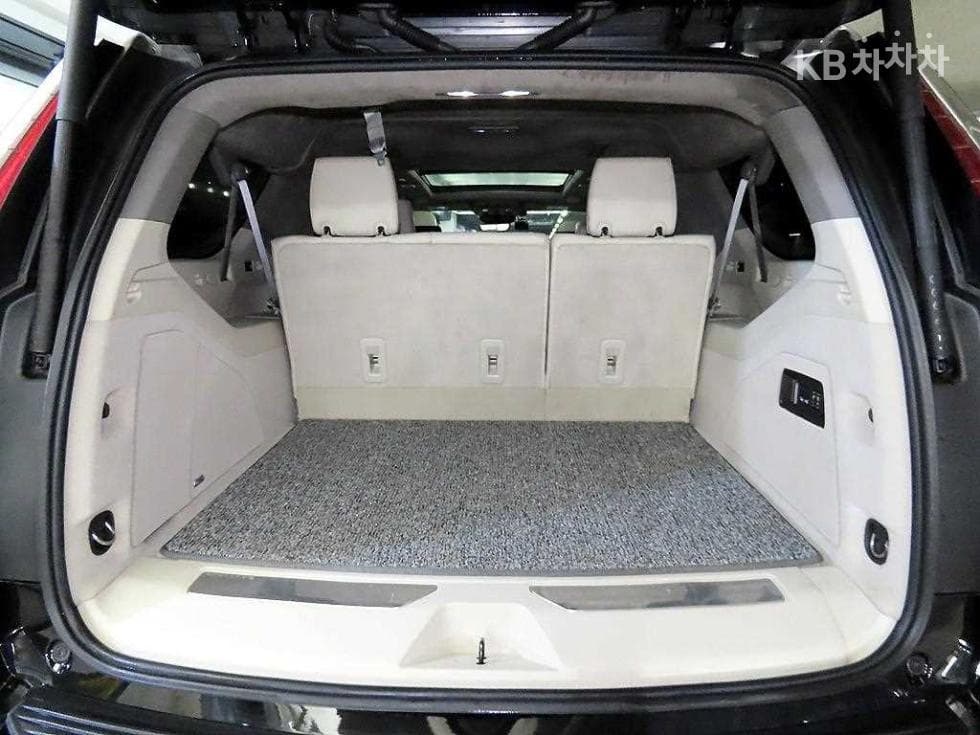 캐딜락 ESCALADE(5세대)6.2 V8 ESV Sport Platinum - 15