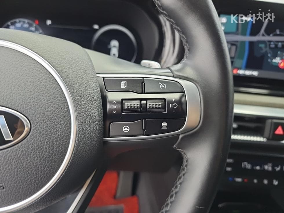 Kia K5 3rd Gen1.6 Gasoline Turbo Noblesse - 16