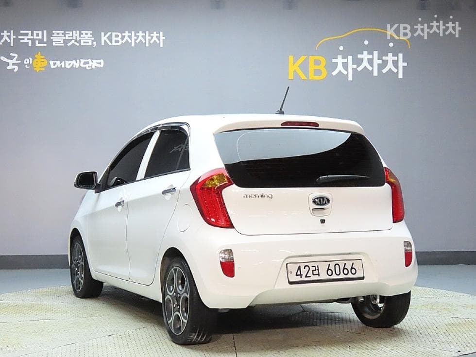 Kia all new Morning / PicantoLuxury - 4