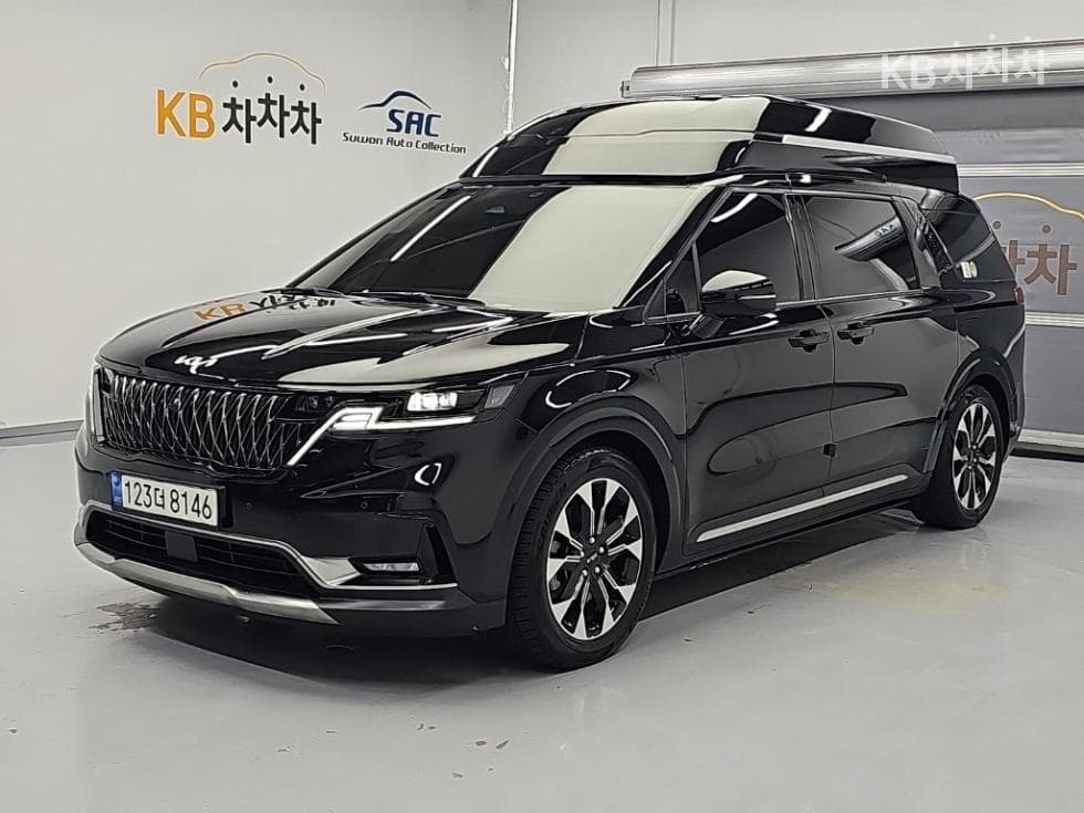 Kia The New (facelift) Carnival 4th generation G3.5 GDI 9-seater Signature - Image 1