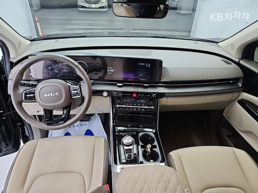 Kia The New (facelift) Carnival 4th generationG3.5 GDI 9-seater Signature - 7