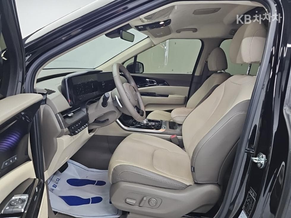 Kia The New (facelift) Carnival 4th generationG3.5 GDI 9-seater Signature - 11