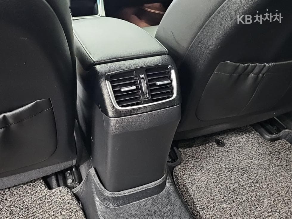 Hyundai Grandeur (Azera)IG2.4 Premium Standard - 13