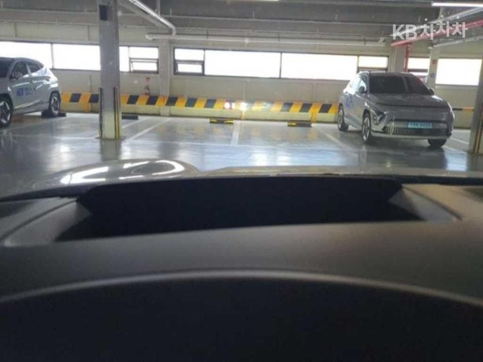 Porsche 마칸 EV4S Standard - 8