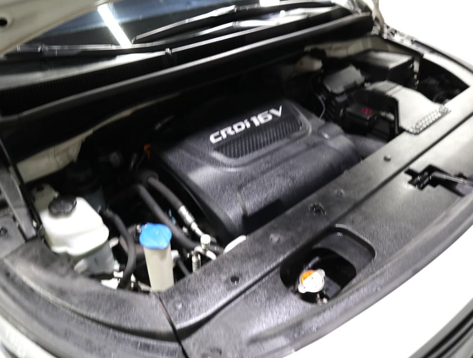 Kia All New Carnival9-seater 2.2 Diesel Prestige - 6