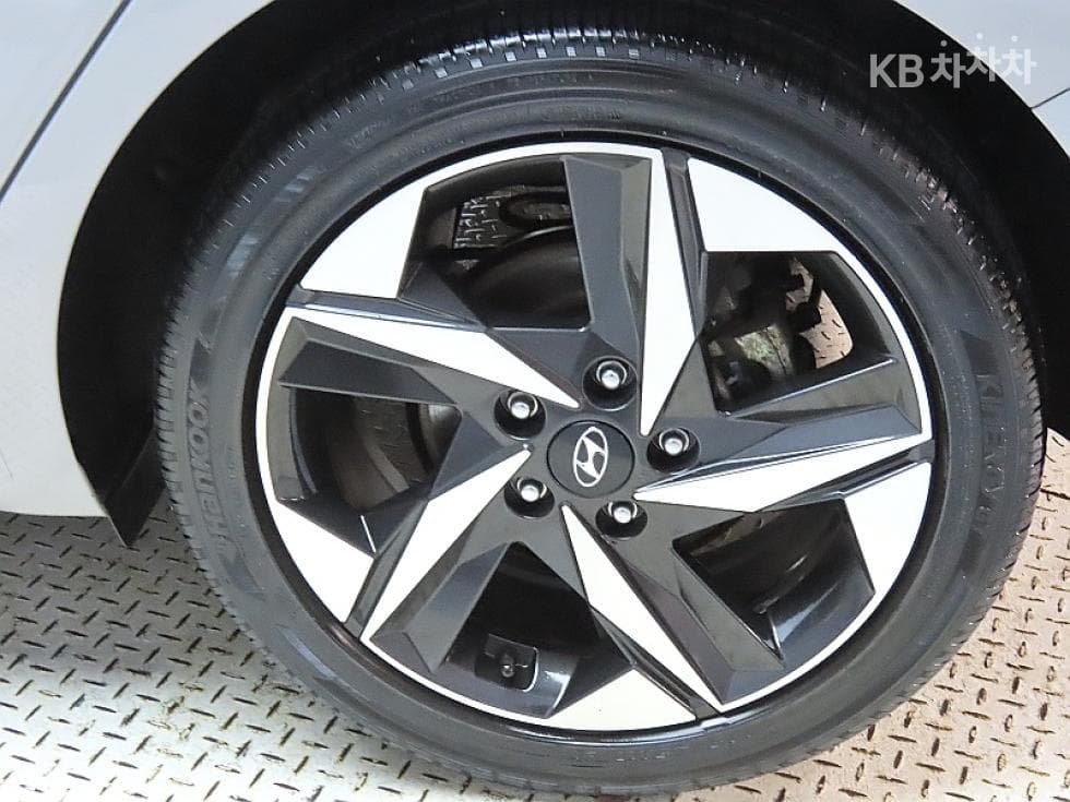 Hyundai All New Avante (Elantra)(CN7)1.6 Gasoline Inspiration - 20