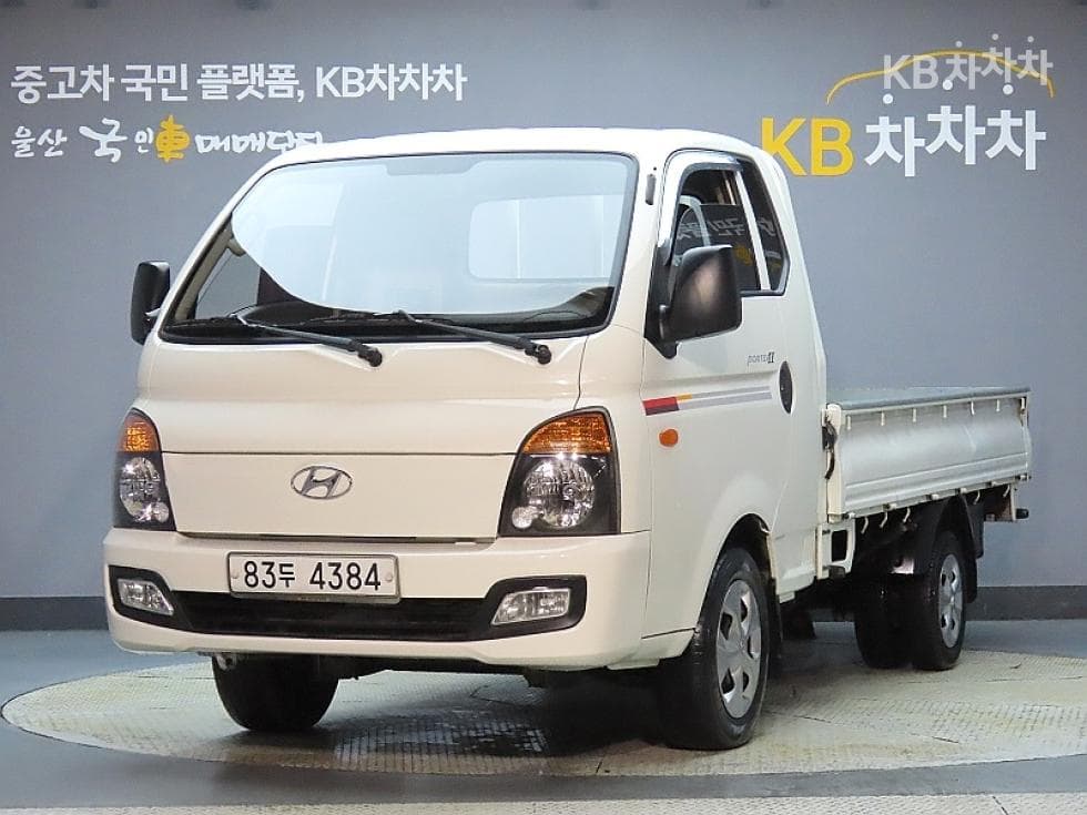 Hyundai Porter 2 Extra Long Super Cab CRDi Style - Image 1