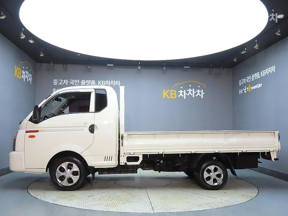 Hyundai Porter 2Extra Long Super Cab CRDi Style - 5