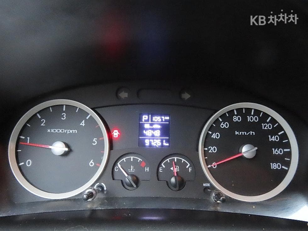 Hyundai Porter 2Extra Long Super Cab CRDi Style - 7