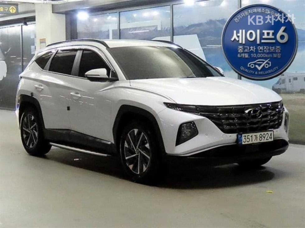 Hyundai The All New Tucson Hybrid(NX (Lexus SUV)4) 1.6T HEV Premium - Image 1