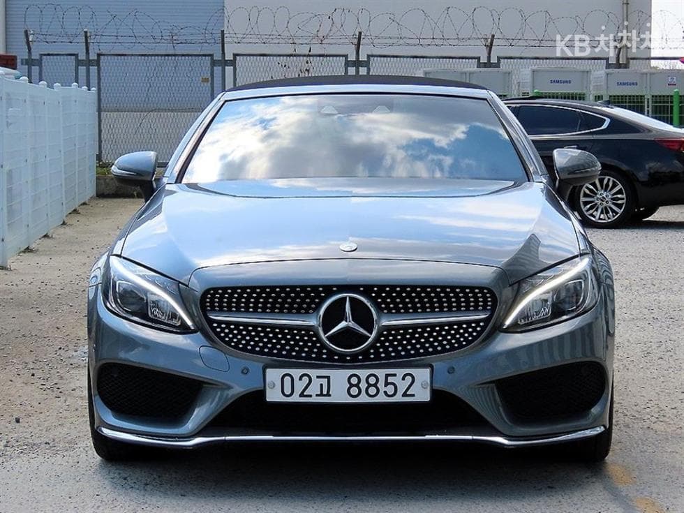 Mercedes-Benz The New (facelift) C-Class C200 Cabriolet - Image 1