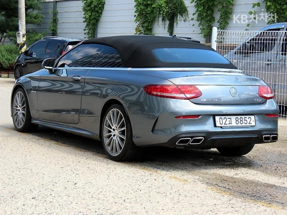 Mercedes-Benz The New (фейслифт) C-КласC200 Cabriolet - 3