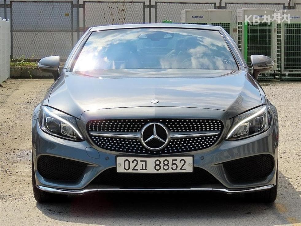 Mercedes-Benz The New (фейслифт) C-КласC200 Cabriolet - 5