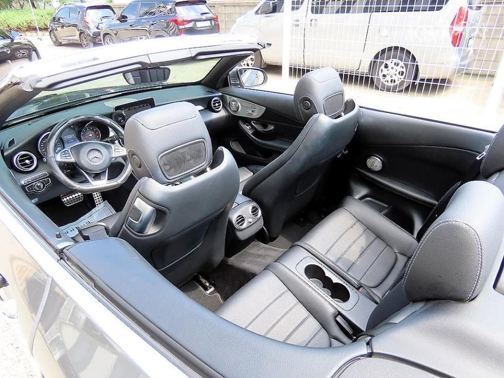 Mercedes-Benz The New (фейслифт) C-КласC200 Cabriolet - 9