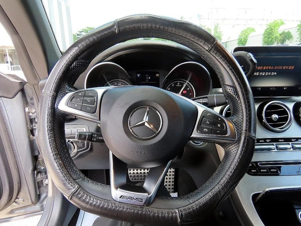 Mercedes-Benz The New (фейслифт) C-КласC200 Cabriolet - 13