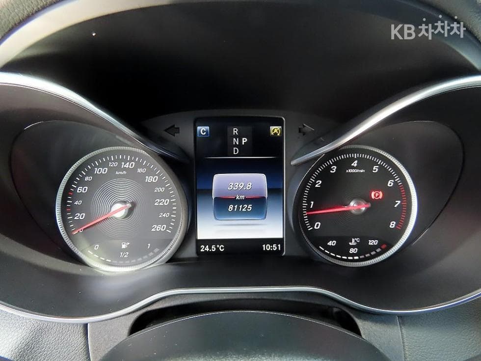 Mercedes-Benz The New (фейслифт) C-КласC200 Cabriolet - 14