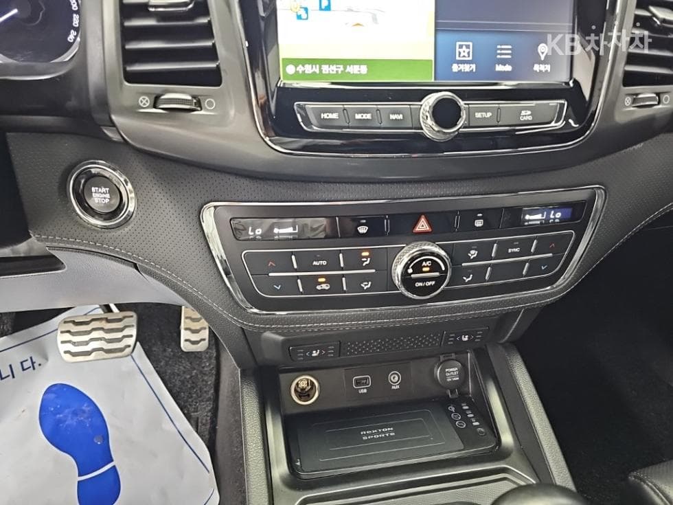 KG Mobility The New (facelift) Rexton Sports Khan2.2 4WD Prestige - 10