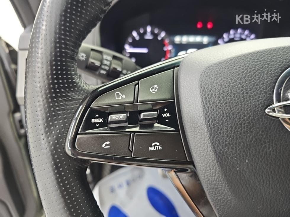 KG Mobility The New (facelift) Rexton Sports Khan2.2 4WD Prestige - 16