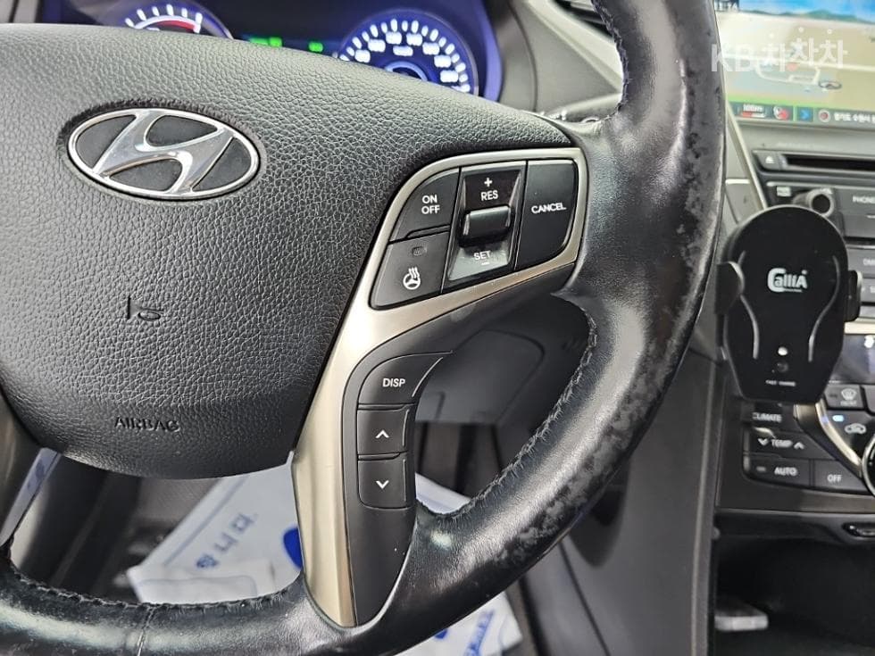 Hyundai Grandeur (Azera) HybridPremium - 17