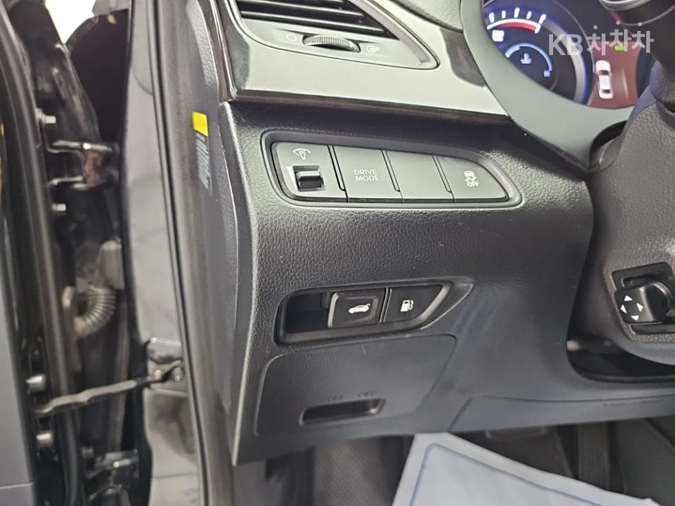 Hyundai Grandeur (Azera) HybridPremium - 18
