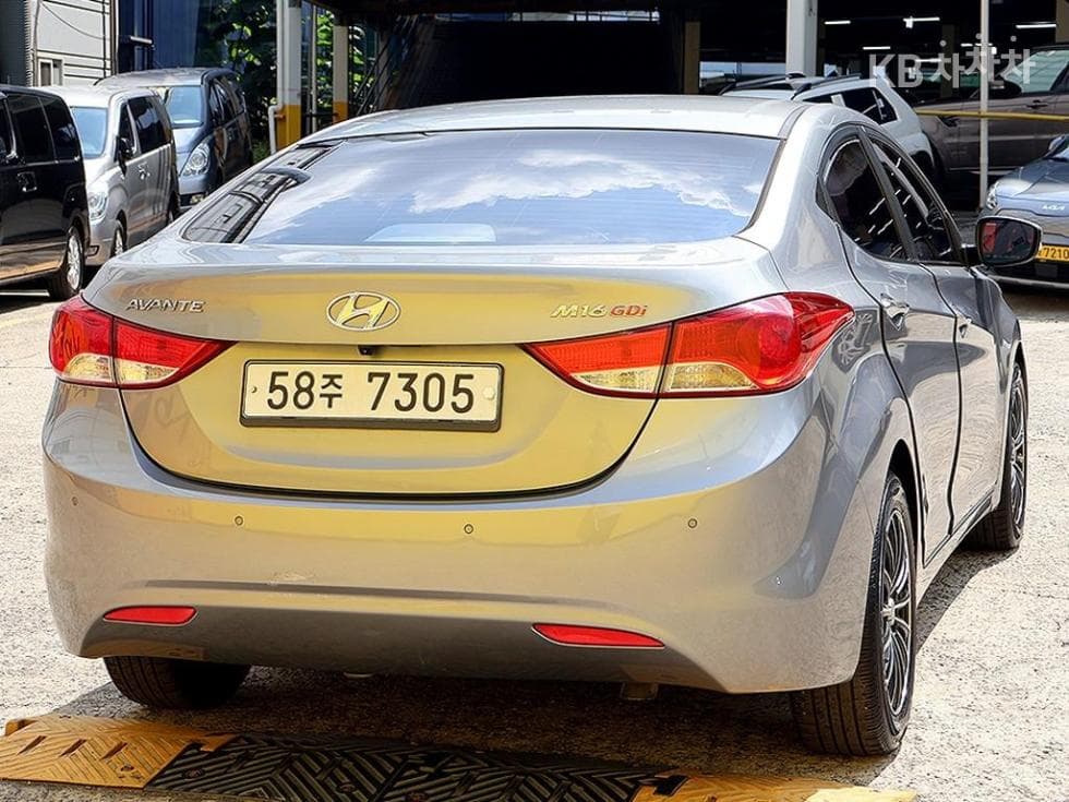 Хюндай Avante (Elantra)MDM16 GDi PREMIER - 4
