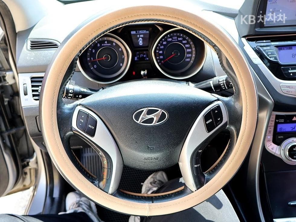 Хюндай Avante (Elantra)MDM16 GDi PREMIER - 8