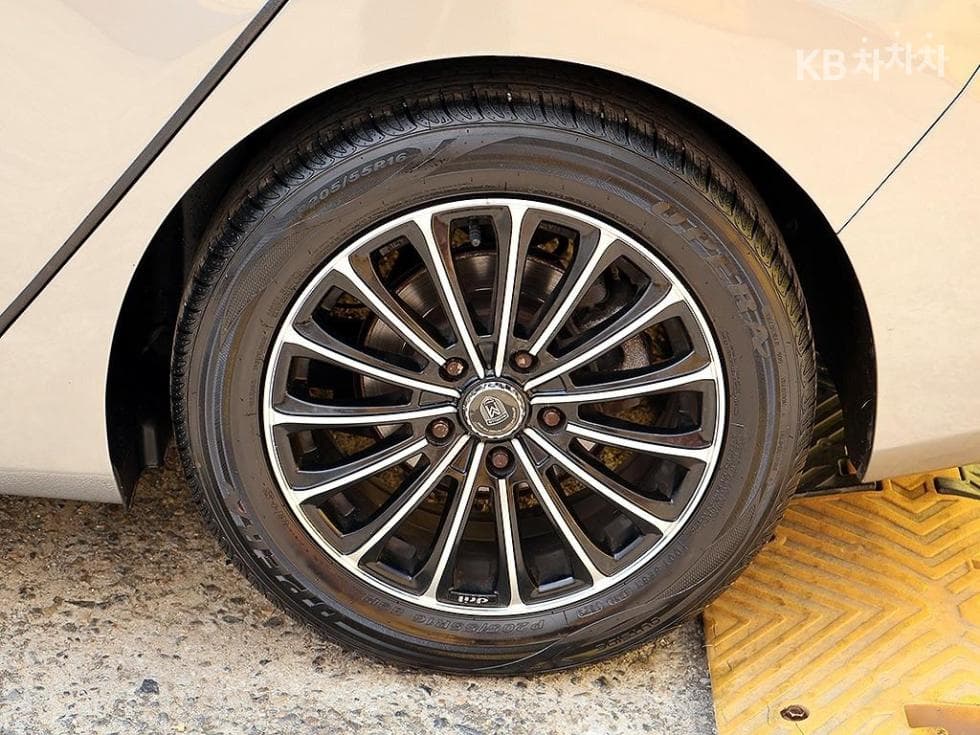 Хюндай Avante (Elantra)MDM16 GDi PREMIER - 18