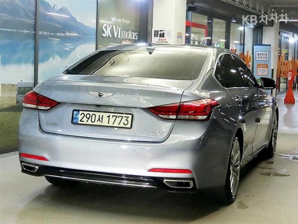 Genesis G803.3 GDI AWD Premium Luxury - 4