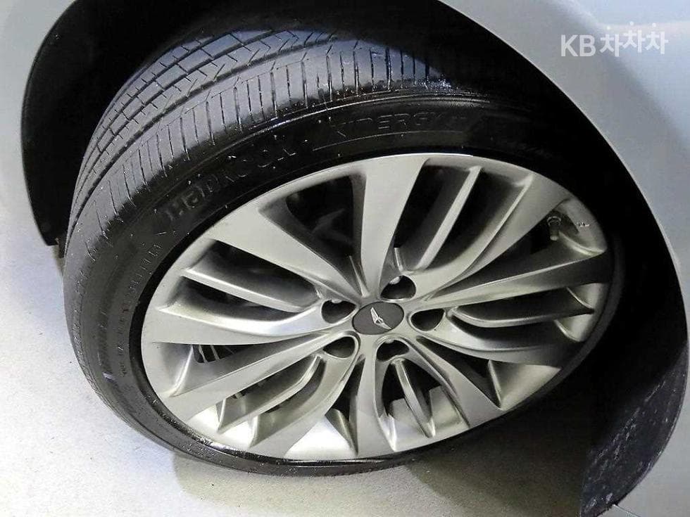 Genesis G803.3 GDI AWD Premium Luxury - 20