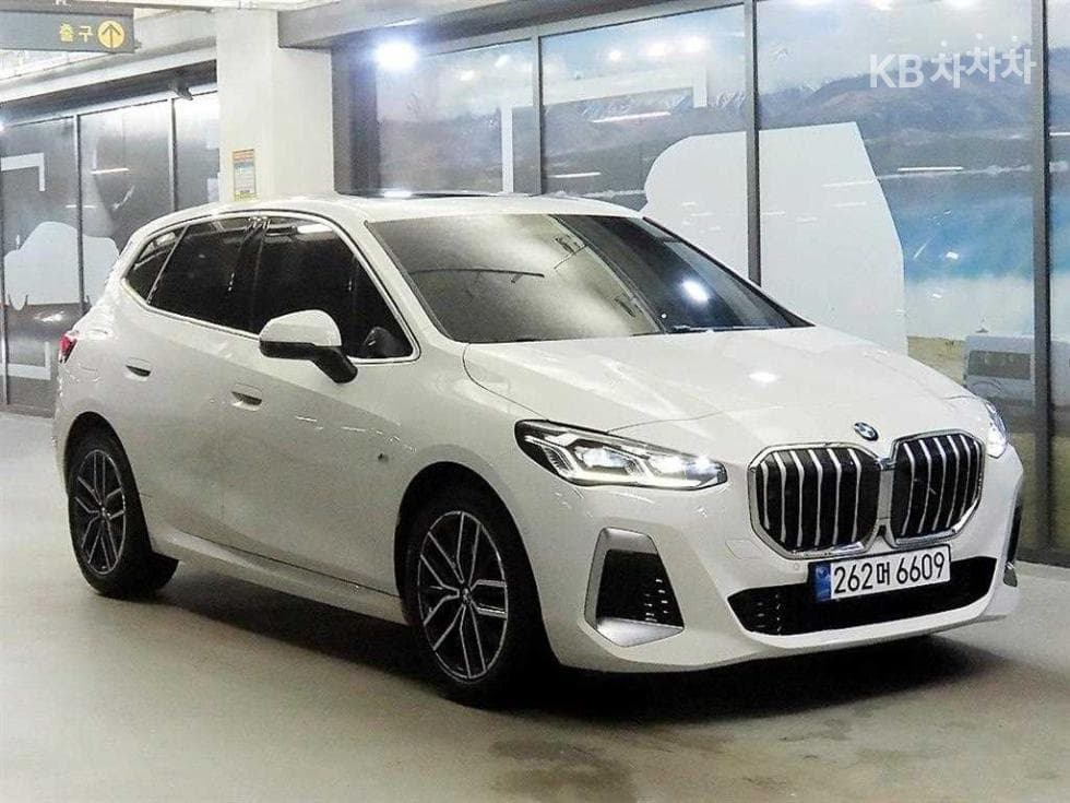 BMW 2시리즈 액티브 Турер(U06) 220i M Sport - Image 1