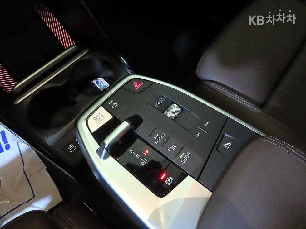 BMW 2시리즈 액티브 Турер(U06)220i M Sport - 12