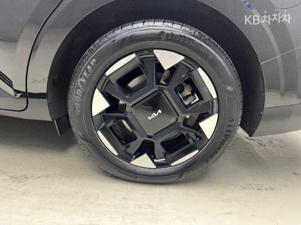 Kia The New (facelift) Carnival 4th generationG3.5 GDI 9-seater Prestige - 18