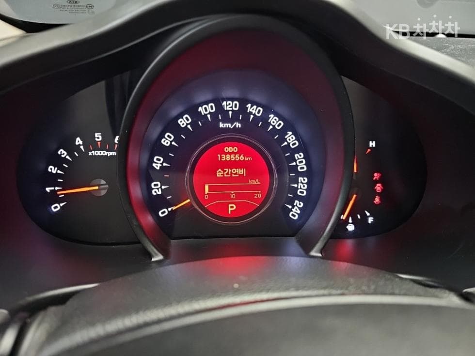 Kia Sportage R2WD Diesel TLX Premium - 6